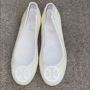 Tory Burch white flats size 8.5